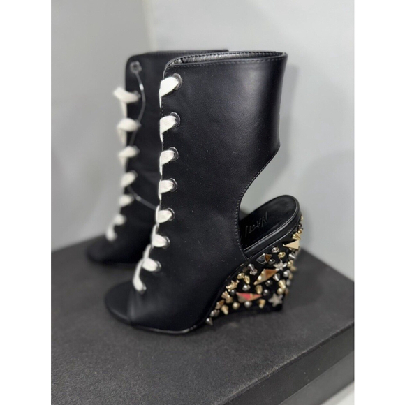 New Nasty Gal Black Embellished Stud Wedge Booties Lace Up 6M - Picture 2 of 14